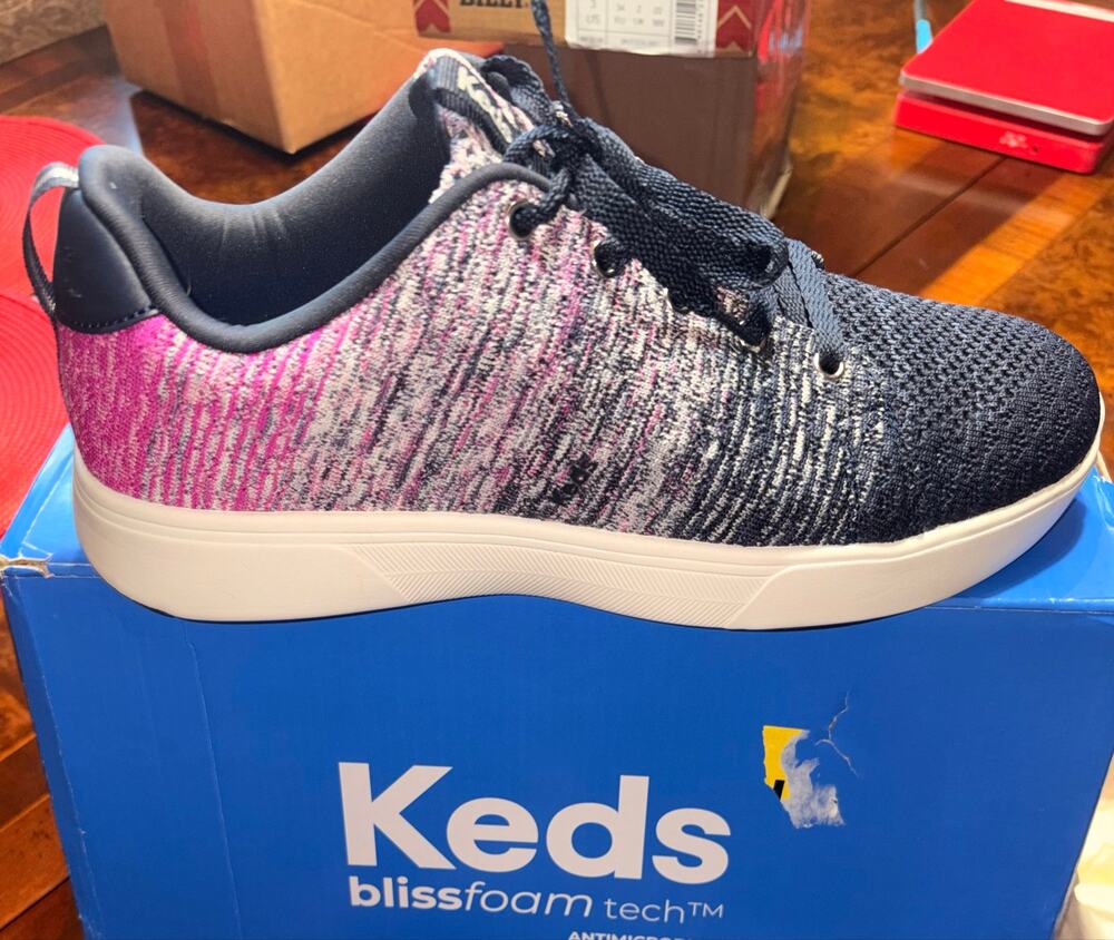 New Women’s Keds Bliss Foam Size 10M Ombré Shoes